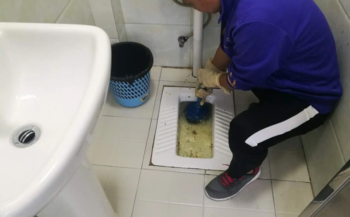 克孜勒苏柯尔克孜疏通蹲坑